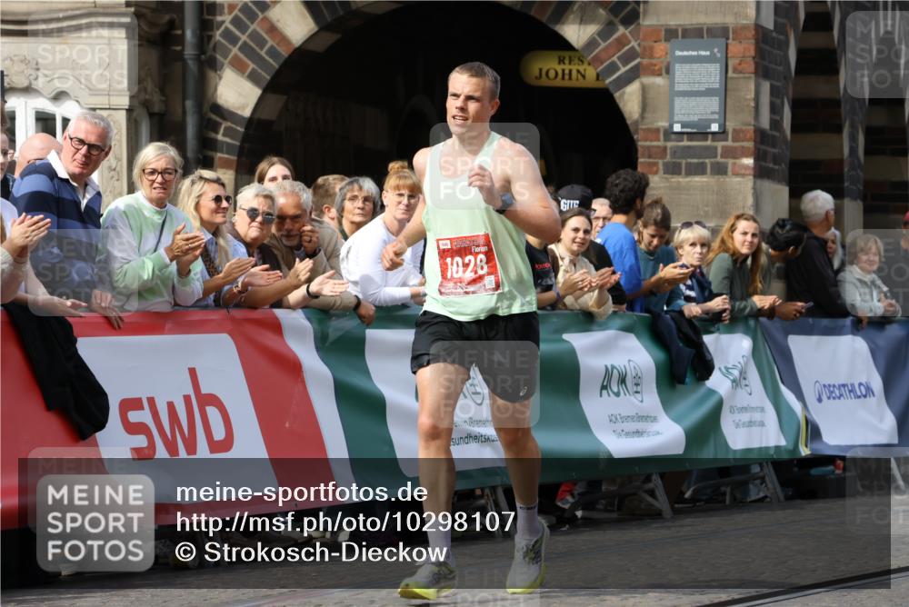 13.09.2026 - 21. swb-Marathon Bremen Strokosch-Dieckow http://msf.ph/oto/10298107 13.09.2026 12:35:31 Ziel 1028 meine-sportfotos.de