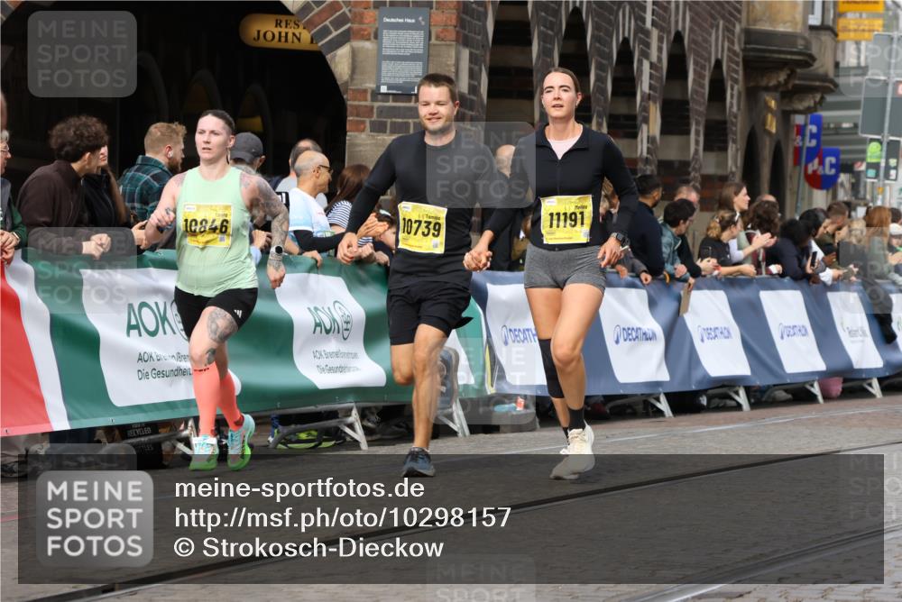13.09.2026 - 21. swb-Marathon Bremen Strokosch-Dieckow http://msf.ph/oto/10298157 13.09.2026 10:49:35 Ziel 10294, 10392, 10514, 10655, 11316, 11567, 11621, 11896, 11984, 12132, 12149, 12376, 12450, 12529, 13577, 10709, 11007, 11183, 11717 meine-sportfotos.de