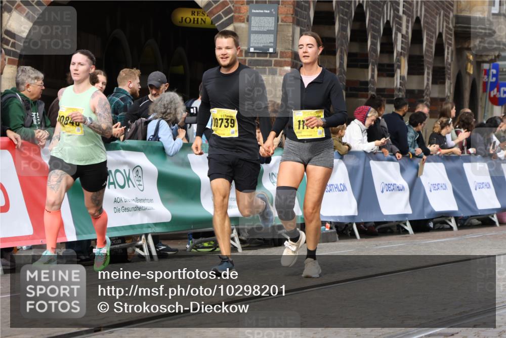 13.09.2026 - 21. swb-Marathon Bremen Strokosch-Dieckow http://msf.ph/oto/10298201 13.09.2026 10:49:36 Ziel 10294, 10392, 10514, 10655, 10846, 11316, 11567, 11621, 11896, 11984, 12132, 12149, 12376, 12450, 12529, 13577, 10508, 10709, 11007, 11183, 11717 meine-sportfotos.de