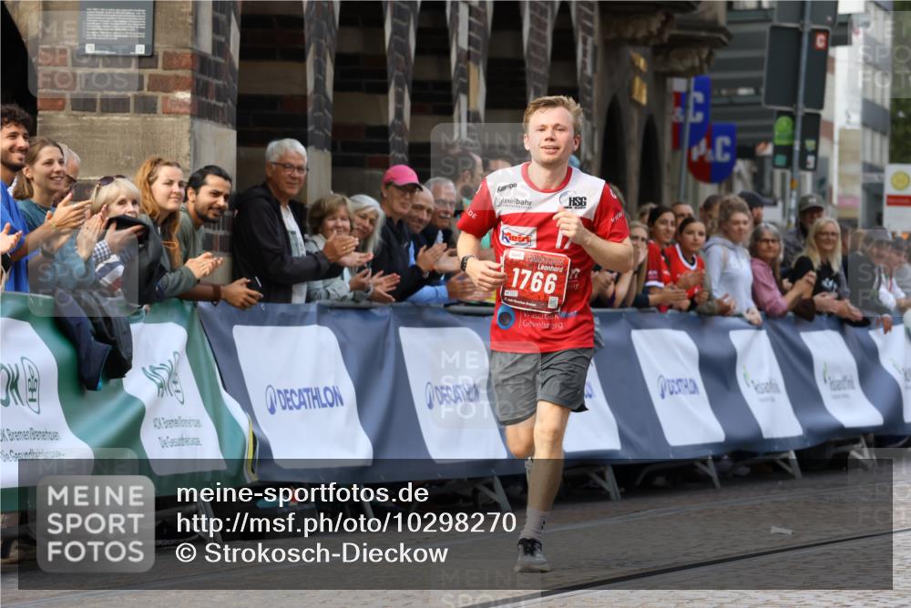 13.09.2026 - 21. swb-Marathon Bremen Strokosch-Dieckow http://msf.ph/oto/10298270 13.09.2026 12:38:04 Ziel 1766 meine-sportfotos.de