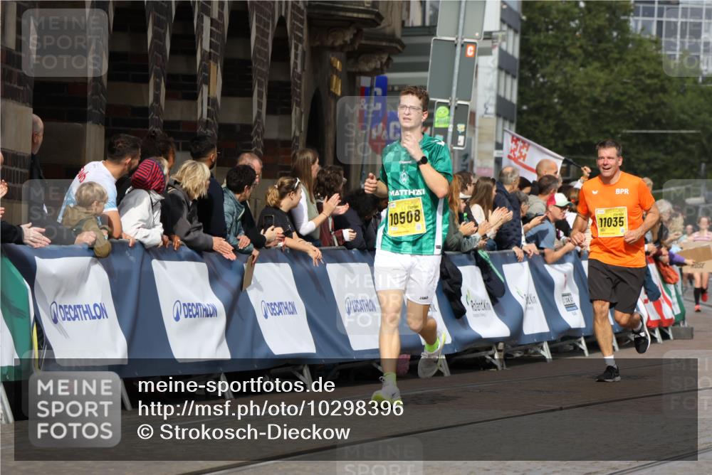 13.09.2026 - 21. swb-Marathon Bremen Strokosch-Dieckow http://msf.ph/oto/10298396 13.09.2026 10:49:57 Ziel 10709, 10739, 10835, 10910, 11007, 11092, 11191, 11635, 11717, 10452, 10876, 11111, 11128, 11415, 12240, 12510 meine-sportfotos.de
