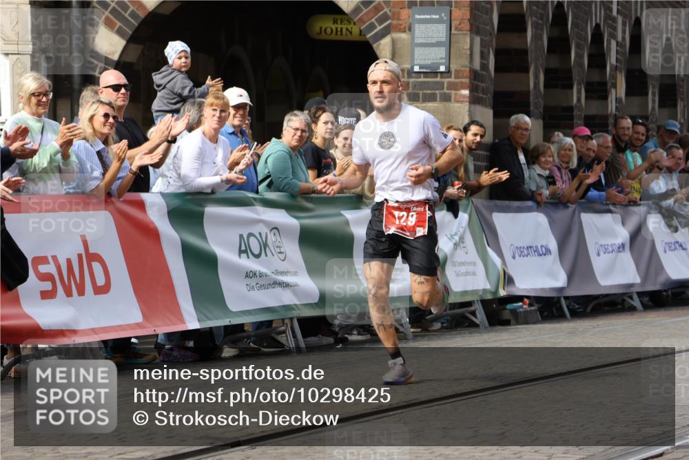 13.09.2026 - 21. swb-Marathon Bremen Strokosch-Dieckow http://msf.ph/oto/10298425 13.09.2026 12:42:11 Ziel 129 meine-sportfotos.de