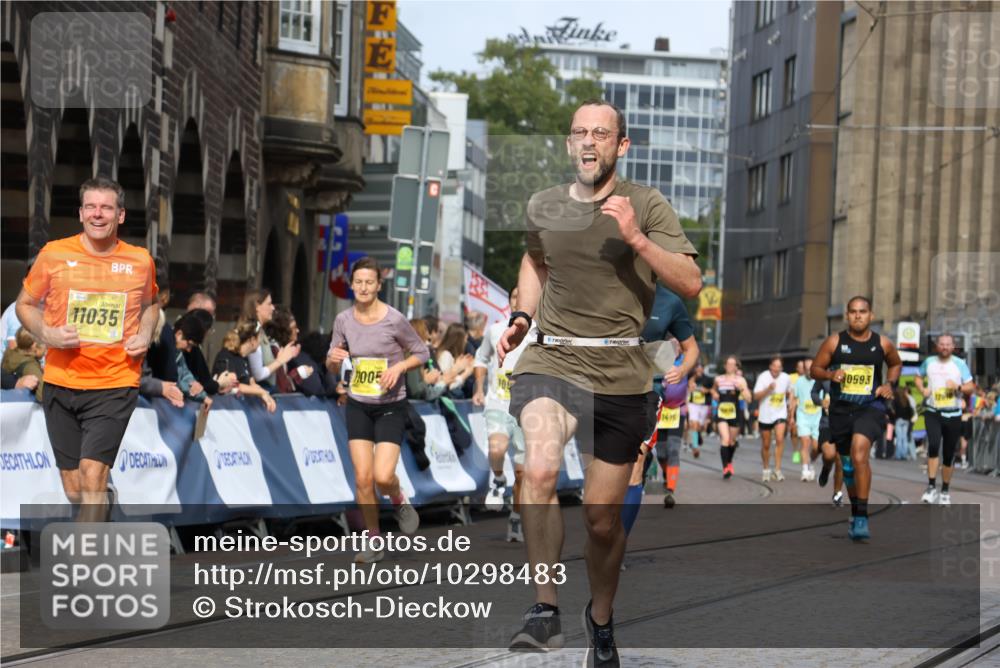 13.09.2026 - 21. swb-Marathon Bremen Strokosch-Dieckow http://msf.ph/oto/10298483 13.09.2026 10:50:01 Ziel 10709, 11007, 11092, 11183, 11717, 10876, 11111, 11128, 11178, 12240, 12269 meine-sportfotos.de