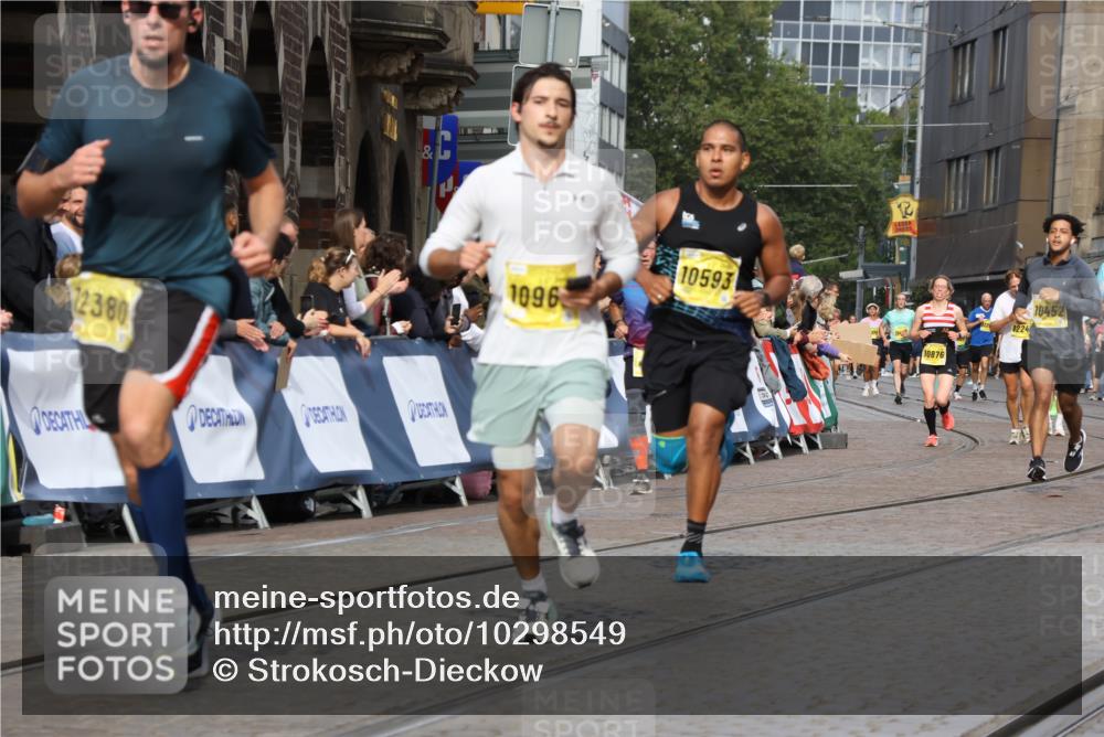 13.09.2026 - 21. swb-Marathon Bremen Strokosch-Dieckow http://msf.ph/oto/10298549 13.09.2026 10:50:04 Ziel 10508, 10709, 10966, 11007, 11035, 11183, 11717, 10170, 10876, 11111, 11128, 11178, 11497, 11499, 12240, 12269 meine-sportfotos.de