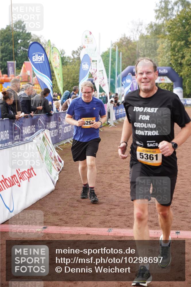 13.09.2026 - Airport Race Dennis Weichert http://msf.ph/oto/10298697 13.09.2026 10:36:00 Ziel 5304, 5361, 5384 meine-sportfotos.de