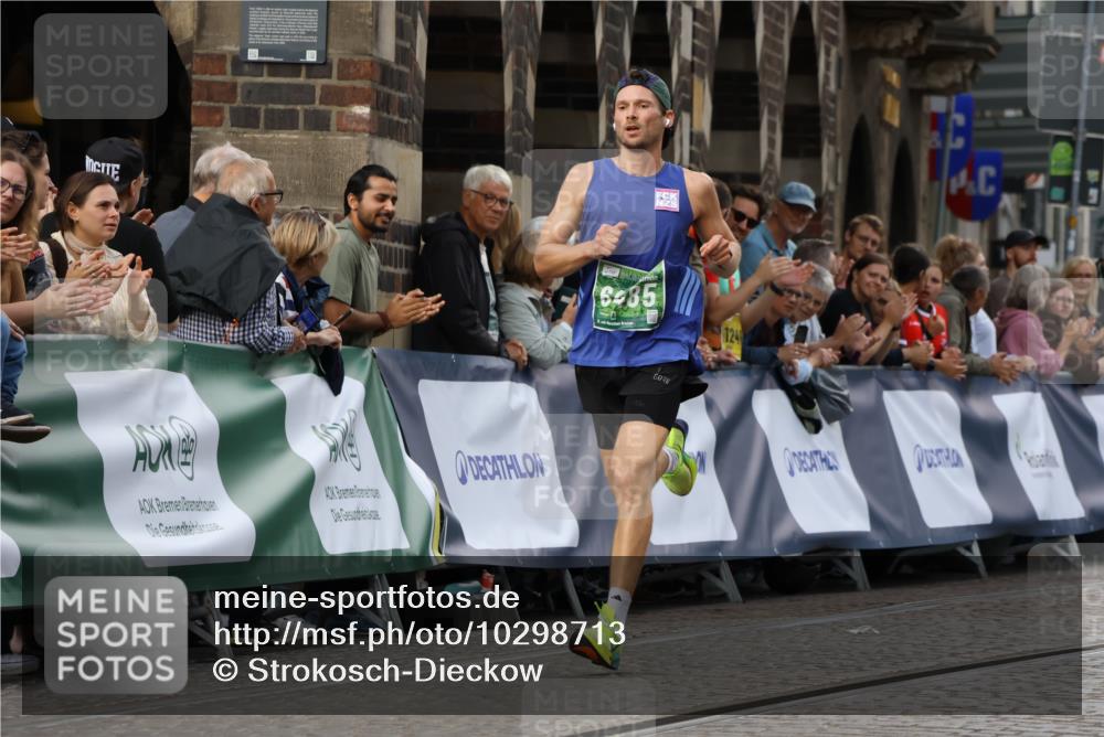 13.09.2026 - 21. swb-Marathon Bremen Strokosch-Dieckow http://msf.ph/oto/10298713 13.09.2026 12:44:45 Ziel 2044, 6507, 814, 1187, 1840, 4474, 6485, 8285 meine-sportfotos.de