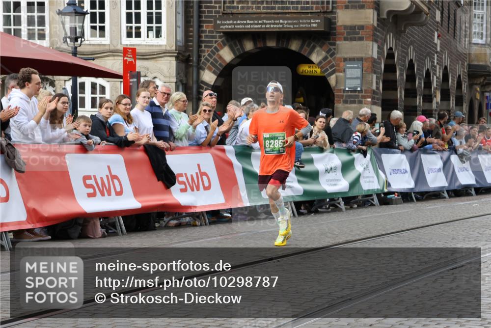 13.09.2026 - 21. swb-Marathon Bremen Strokosch-Dieckow http://msf.ph/oto/10298787 13.09.2026 12:44:59 Ziel 289, 6485, 322, 1187, 1544, 1840 meine-sportfotos.de