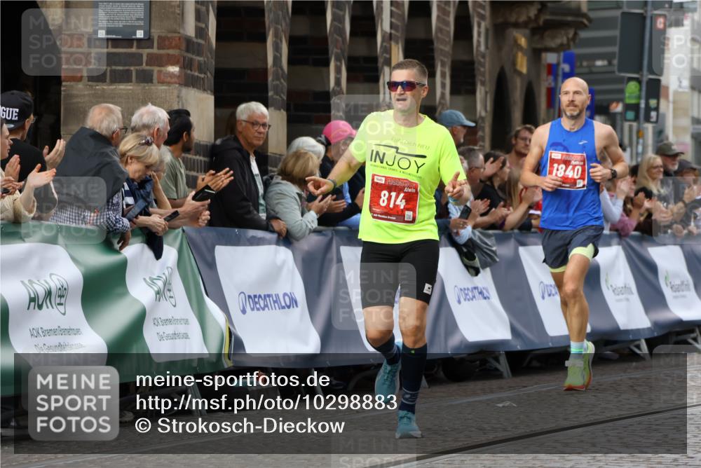 13.09.2026 - 21. swb-Marathon Bremen Strokosch-Dieckow http://msf.ph/oto/10298883 13.09.2026 12:45:23 Ziel 322, 814, 1187, 1544, 1840, 4474, 8285, 2032 meine-sportfotos.de