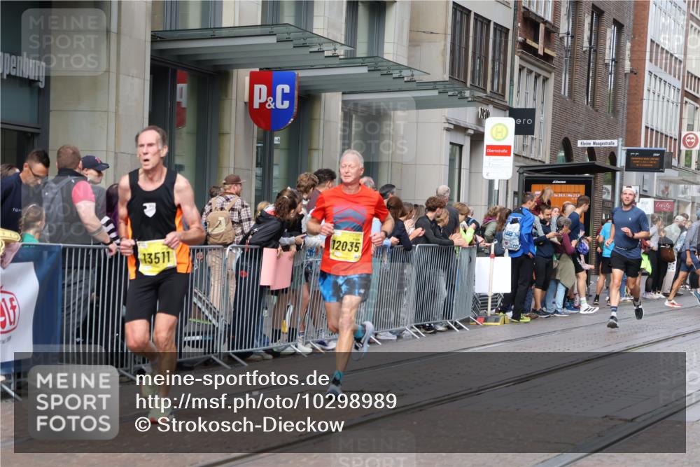 13.09.2026 - 21. swb-Marathon Bremen Strokosch-Dieckow http://msf.ph/oto/10298989 13.09.2026 10:46:28 Ziel 10289, 10445, 10504, 10590, 11155, 11199, 11212, 11661, 11783, 12035, 12364, 12375, 13511, 10228, 10447, 10897, 10992, 11110, 11287, 11356, 11706, 11925, 11926, 13609, 13640 meine-sportfotos.de