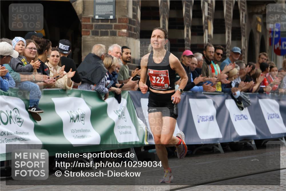 13.09.2026 - 21. swb-Marathon Bremen Strokosch-Dieckow http://msf.ph/oto/10299034 13.09.2026 12:45:28 Ziel 322, 814, 1187, 1544, 1840, 8285, 2032 meine-sportfotos.de