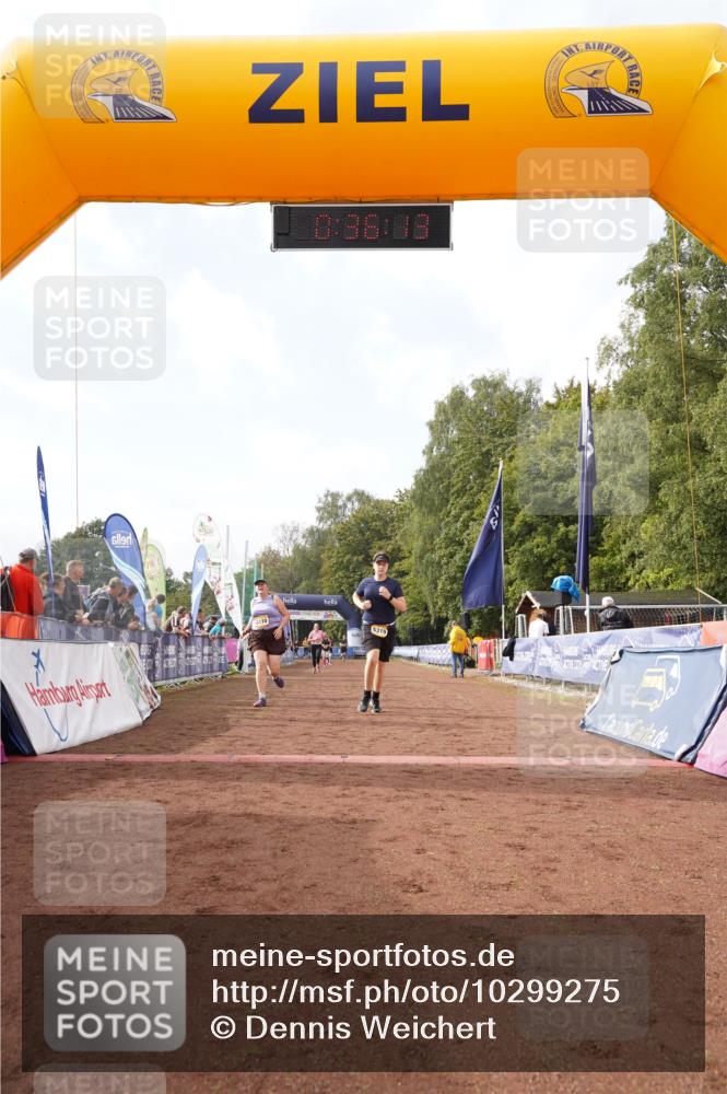13.09.2026 - Airport Race Dennis Weichert http://msf.ph/oto/10299275 13.09.2026 10:36:46 Ziel 5110, 5138, 5319 meine-sportfotos.de
