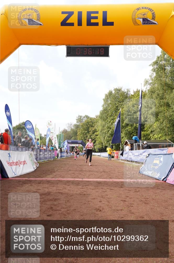 13.09.2026 - Airport Race Dennis Weichert http://msf.ph/oto/10299362 13.09.2026 10:36:52 Ziel 5110, 5252, 5319 meine-sportfotos.de