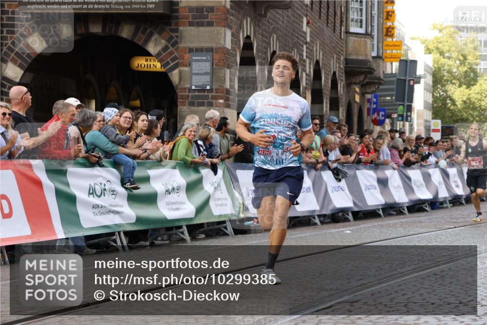 13.09.2026 - 21. swb-Marathon Bremen Strokosch-Dieckow http://msf.ph/oto/10299385 13.09.2026 12:46:35 Ziel 103, 1352, 8044, 238, 574, 841, 1391 meine-sportfotos.de