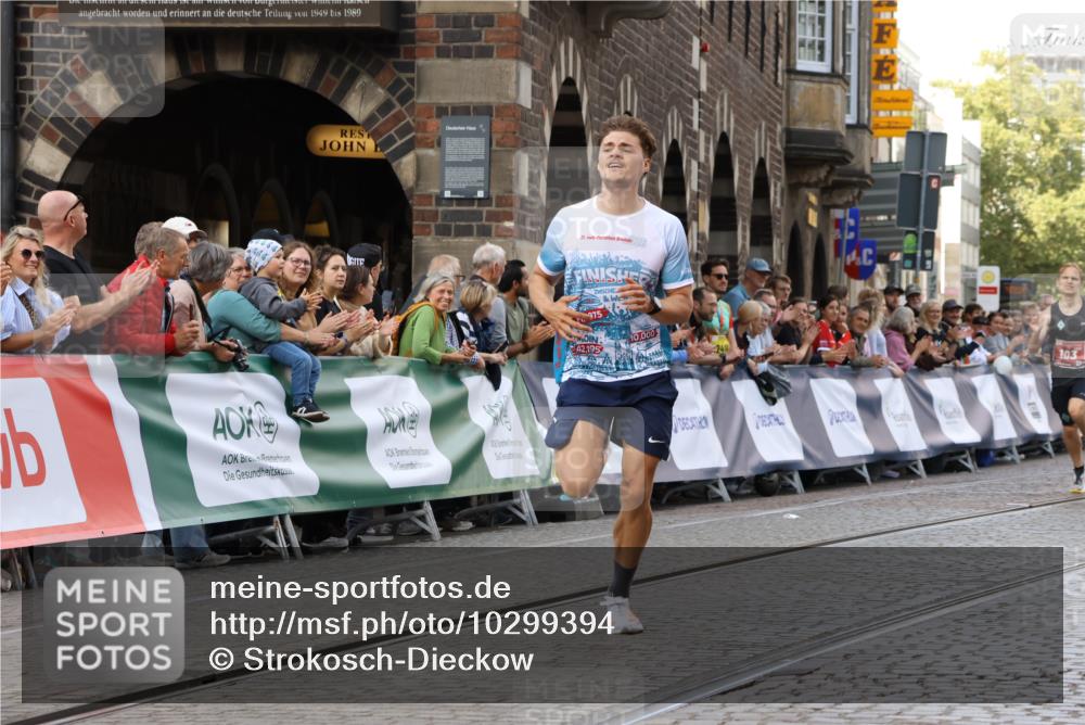 13.09.2026 - 21. swb-Marathon Bremen Strokosch-Dieckow http://msf.ph/oto/10299394 13.09.2026 12:46:35 Ziel 103, 1352, 8044, 238, 574, 841, 1391 meine-sportfotos.de