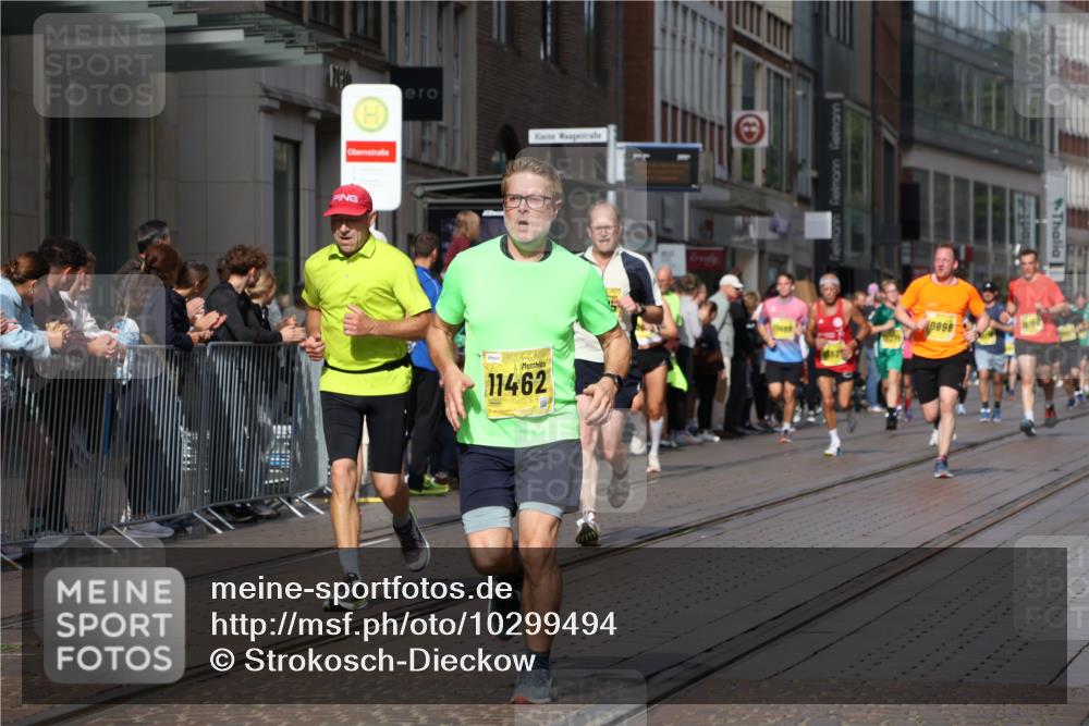13.09.2026 - 21. swb-Marathon Bremen Strokosch-Dieckow http://msf.ph/oto/10299494 13.09.2026 10:47:13 Ziel 10189, 10210, 10223, 10270, 10310, 10319, 10594, 10807, 10860, 10873, 10898, 11130, 11187, 11269, 11469, 11646, 11809, 11894, 12048, 12077, 12195, 12296, 12318, 12547, 13521, 13528, 13545, 10289, 10319, 10504, 10744, 11060, 11187, 11199, 11212, 11344, 11462, 11608, 11650, 11651, 11661, 11783, 11814, 12048, 12298, 12415, 12470, 13589, 13613 meine-sportfotos.de
