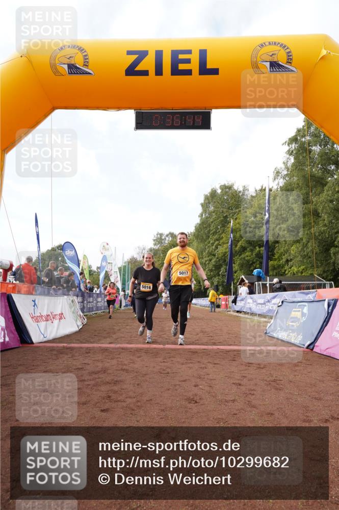 13.09.2026 - Airport Race Dennis Weichert http://msf.ph/oto/10299682 13.09.2026 10:37:17 Ziel 5016, 5017, 5105, 5107, 5255, 5258, 5363 meine-sportfotos.de