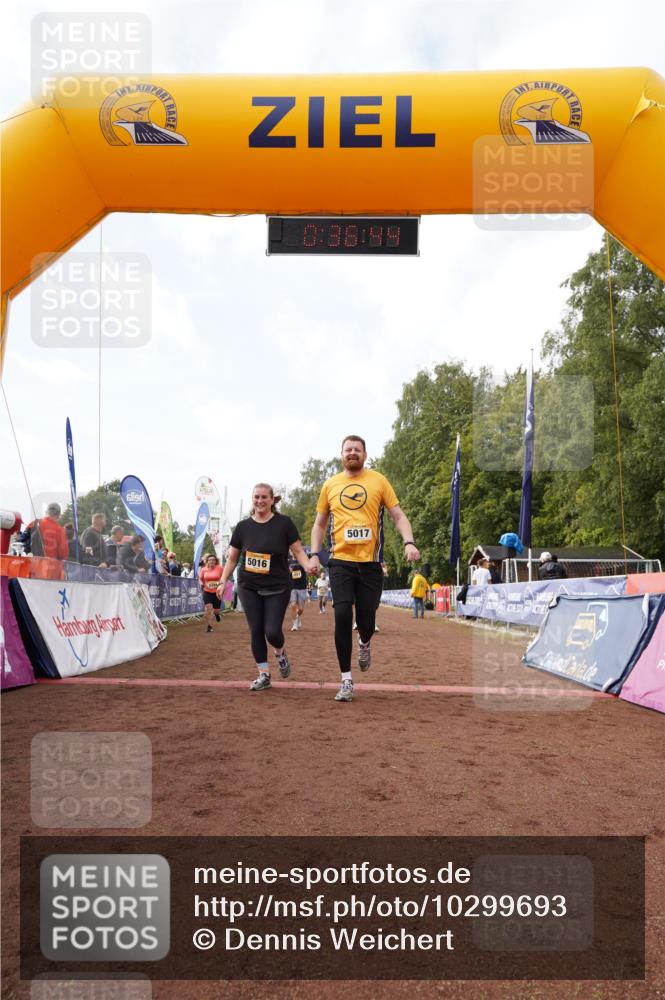13.09.2026 - Airport Race Dennis Weichert http://msf.ph/oto/10299693 13.09.2026 10:37:18 Ziel 5016, 5017, 5105, 5107, 5255, 5258, 5363, 5462 meine-sportfotos.de