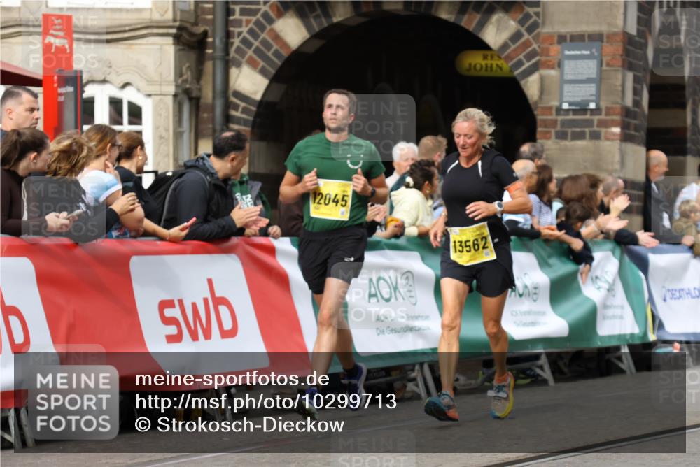 13.09.2026 - 21. swb-Marathon Bremen Strokosch-Dieckow http://msf.ph/oto/10299713 13.09.2026 10:50:31 Ziel 10170, 10876, 11111, 11128, 11178, 11415, 11497, 11499, 12240, 12269, 12510, 10267, 10764, 11220, 11276, 11664, 11753, 11774, 12052, 12070, 12309, 12488, 13544 meine-sportfotos.de