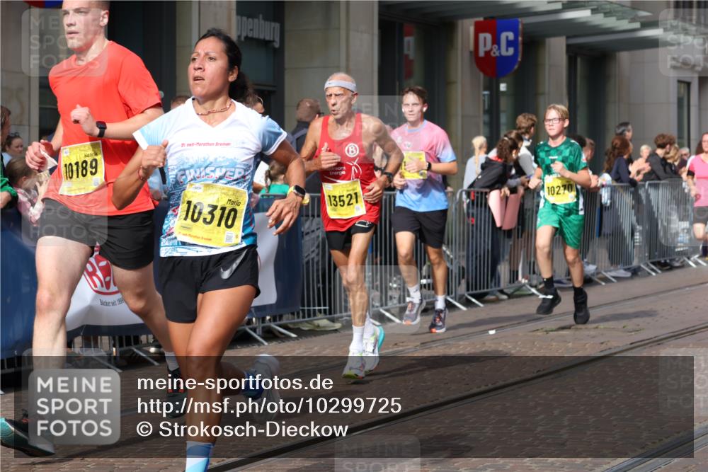 13.09.2026 - 21. swb-Marathon Bremen Strokosch-Dieckow http://msf.ph/oto/10299725 13.09.2026 10:47:24 Ziel 10172, 10210, 10223, 10270, 10393, 10592, 10594, 10807, 10860, 10873, 11018, 11130, 11360, 11469, 11634, 11646, 11809, 11894, 12077, 12296, 12318, 12547, 12558, 13521, 10189, 10310, 10319, 10744, 10807, 10898, 11187, 11269, 11462, 11650, 11651, 11814, 12048, 12195, 12298, 12415, 12470, 13528, 13545, 13589, 13613 meine-sportfotos.de