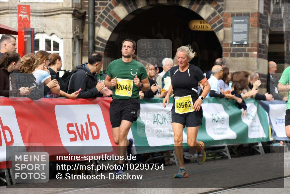 13.09.2026 - 21. swb-Marathon Bremen Strokosch-Dieckow http://msf.ph/oto/10299754 13.09.2026 10:50:32 Ziel 10170, 10876, 11111, 11128, 11178, 11415, 11497, 11499, 12240, 12269, 12510, 10267, 10764, 11220, 11664, 11753, 11774, 11961, 12052, 12070, 12309, 12488, 13544 meine-sportfotos.de
