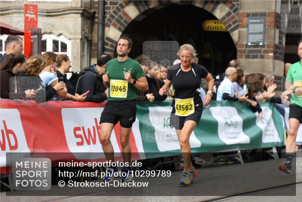 13.09.2026 - 21. swb-Marathon Bremen Strokosch-Dieckow http://msf.ph/oto/10299789 13.09.2026 10:50:32 Ziel 10170, 10876, 11111, 11128, 11178, 11415, 11497, 11499, 12240, 12269, 12510, 10267, 10764, 11220, 11664, 11753, 11774, 11961, 12052, 12070, 12309, 12488, 13544 meine-sportfotos.de