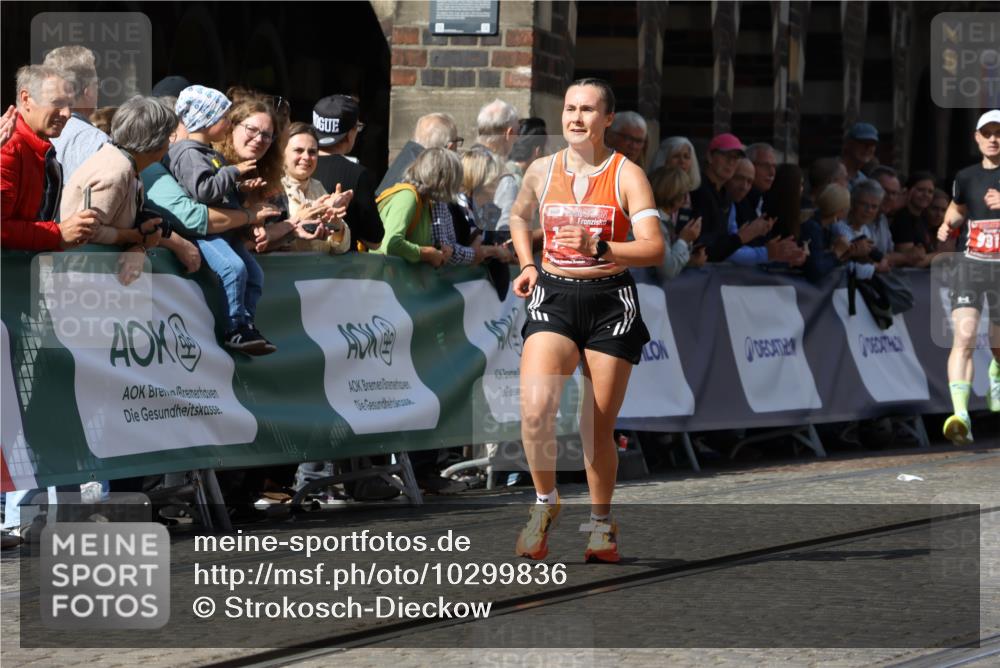 13.09.2026 - 21. swb-Marathon Bremen Strokosch-Dieckow http://msf.ph/oto/10299836 13.09.2026 12:48:07 Ziel 875, 991, 1161, 1783 meine-sportfotos.de
