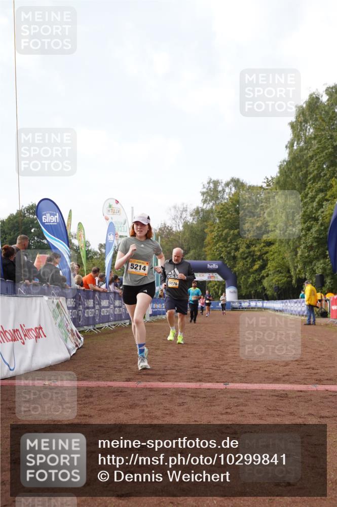 13.09.2026 - Airport Race Dennis Weichert http://msf.ph/oto/10299841 13.09.2026 10:37:43 Ziel 5176, 5214, 5303, 5387 meine-sportfotos.de