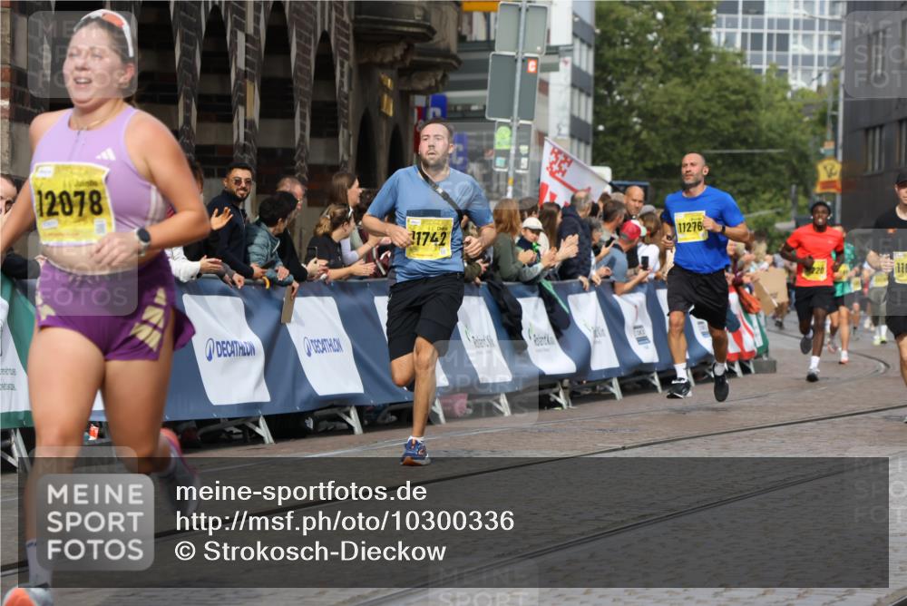 13.09.2026 - 21. swb-Marathon Bremen Strokosch-Dieckow http://msf.ph/oto/10300336 13.09.2026 10:50:38 Ziel 10170, 10233, 10525, 10840, 10923, 11111, 11128, 11178, 11497, 11499, 11622, 11680, 12045, 12078, 12240, 12269, 12447, 13562, 10267, 10537, 10764, 11076, 11170, 11753, 11961, 12052, 12070, 12179, 12488, 12560, 13544 meine-sportfotos.de