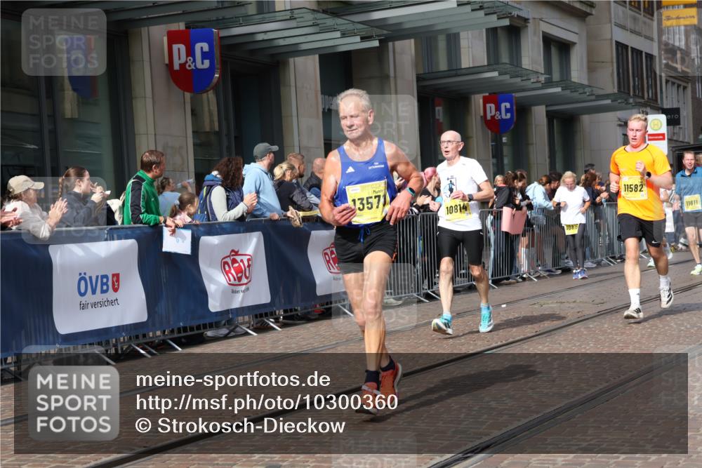 13.09.2026 - 21. swb-Marathon Bremen Strokosch-Dieckow http://msf.ph/oto/10300360 13.09.2026 10:48:23 Ziel 10231, 10269, 10426, 10489, 10538, 10770, 10814, 10815, 10917, 10993, 11196, 11372, 11611, 11837, 11885, 13512, 10142, 10316, 10329, 10421, 10638, 11058, 11135, 11193, 11241, 11582, 11683, 11781, 11815, 12259, 13570 meine-sportfotos.de