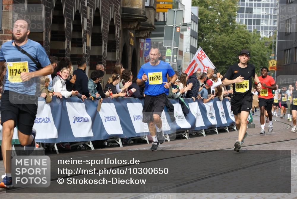 13.09.2026 - 21. swb-Marathon Bremen Strokosch-Dieckow http://msf.ph/oto/10300650 13.09.2026 10:50:39 Ziel 10170, 10233, 10525, 10840, 10923, 11111, 11128, 11178, 11497, 11499, 11622, 11680, 12045, 12078, 12269, 12447, 13562, 10267, 10537, 10764, 11076, 11170, 11753, 11961, 12070, 12179, 12488, 12560, 13544 meine-sportfotos.de