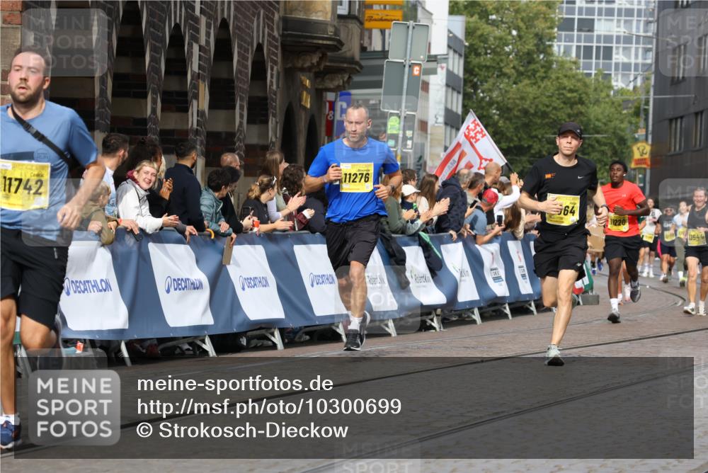 13.09.2026 - 21. swb-Marathon Bremen Strokosch-Dieckow http://msf.ph/oto/10300699 13.09.2026 10:50:39 Ziel 10170, 10233, 10525, 10840, 10923, 11111, 11128, 11178, 11497, 11499, 11622, 11680, 12045, 12078, 12269, 12447, 13562, 10267, 10537, 10764, 11076, 11170, 11753, 11961, 12070, 12179, 12488, 12560, 13544 meine-sportfotos.de