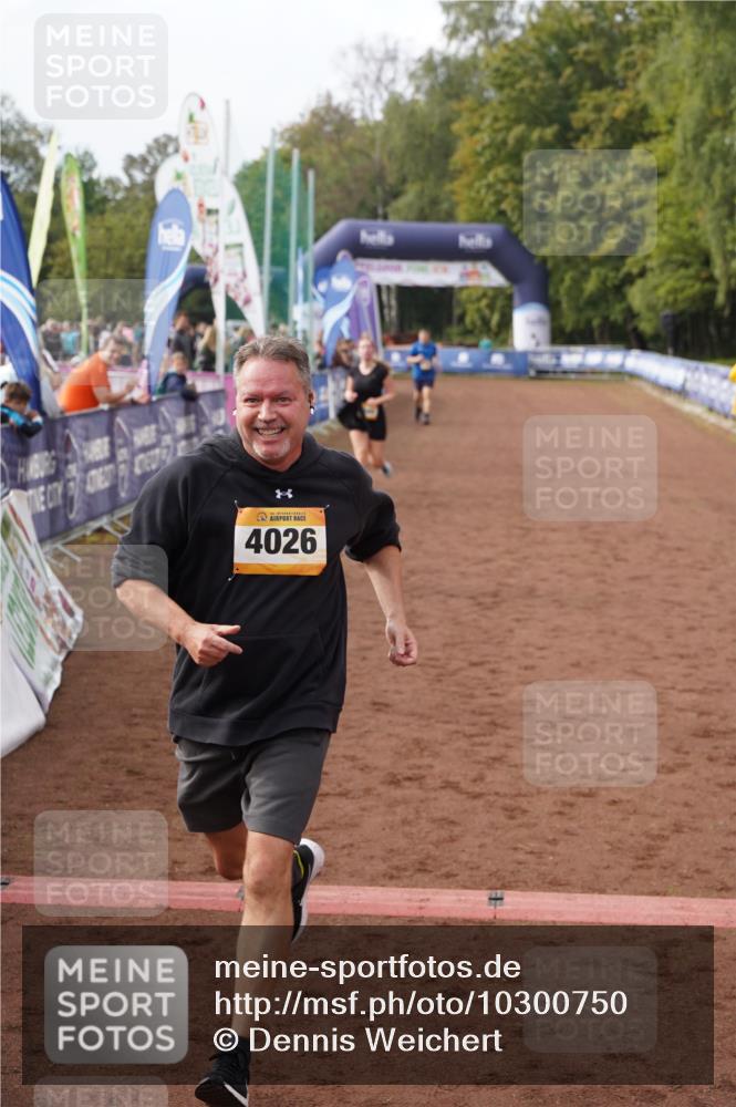 13.09.2026 - Airport Race Dennis Weichert http://msf.ph/oto/10300750 13.09.2026 10:38:51 Ziel 4026, 5040, 5306 meine-sportfotos.de