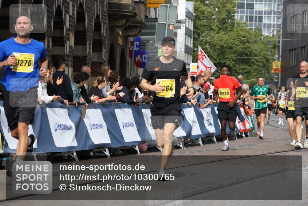 13.09.2026 - 21. swb-Marathon Bremen Strokosch-Dieckow http://msf.ph/oto/10300765 13.09.2026 10:50:41 Ziel 10170, 10233, 10525, 10840, 10923, 11111, 11128, 11178, 11497, 11499, 11622, 11680, 11742, 12045, 12078, 12269, 12447, 13562, 10267, 10537, 10764, 11076, 11087, 11170, 11753, 11961, 12070, 12179, 12351, 12560 meine-sportfotos.de