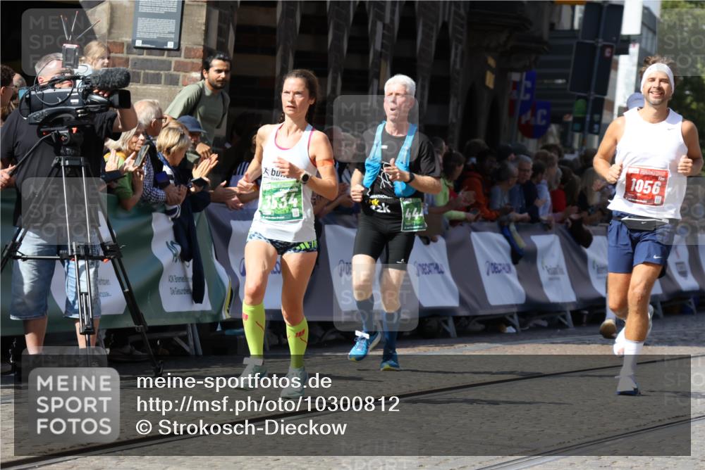 13.09.2026 - 21. swb-Marathon Bremen Strokosch-Dieckow http://msf.ph/oto/10300812 13.09.2026 13:21:16 Ziel 854, 1056, 1191, 1881, 2425, 2640, 3356, 3450, 3866, 3933, 4126, 4316, 4362, 4465, 4612, 5161, 5213, 5954, 6401, 6680, 6970, 7517, 7902, 8005, 8237, 8622, 8971, 13120, 2904, 3120, 3202, 3534, 3655, 4165, 4234, 4445, 4484, 4519, 6862, 8184, 8270, 8730, 8923, 9514, 9722, 9900 meine-sportfotos.de