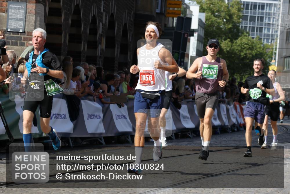 13.09.2026 - 21. swb-Marathon Bremen Strokosch-Dieckow http://msf.ph/oto/10300824 13.09.2026 13:21:16 Ziel 854, 1056, 1191, 1881, 2425, 2640, 3356, 3450, 3866, 3933, 4126, 4316, 4362, 4465, 4612, 5161, 5213, 5954, 6401, 6680, 6970, 7517, 7902, 8005, 8237, 8622, 8971, 13120, 2904, 3120, 3202, 3534, 3655, 4165, 4234, 4445, 4484, 4519, 6862, 8184, 8270, 8730, 8923, 9514, 9722, 9900 meine-sportfotos.de
