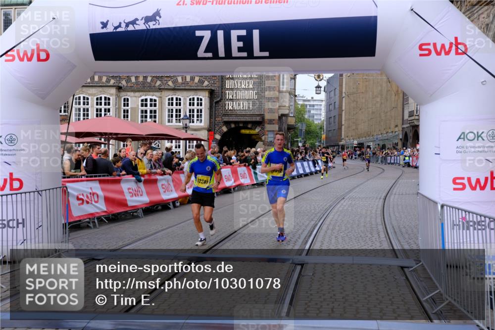 13.09.2026 - 21. swb-Marathon Bremen Tim E. http://msf.ph/oto/10301078 13.09.2026 10:42:55 Ziel 10312, 10358, 10632, 10775, 10816, 11375, 11779, 12281 meine-sportfotos.de