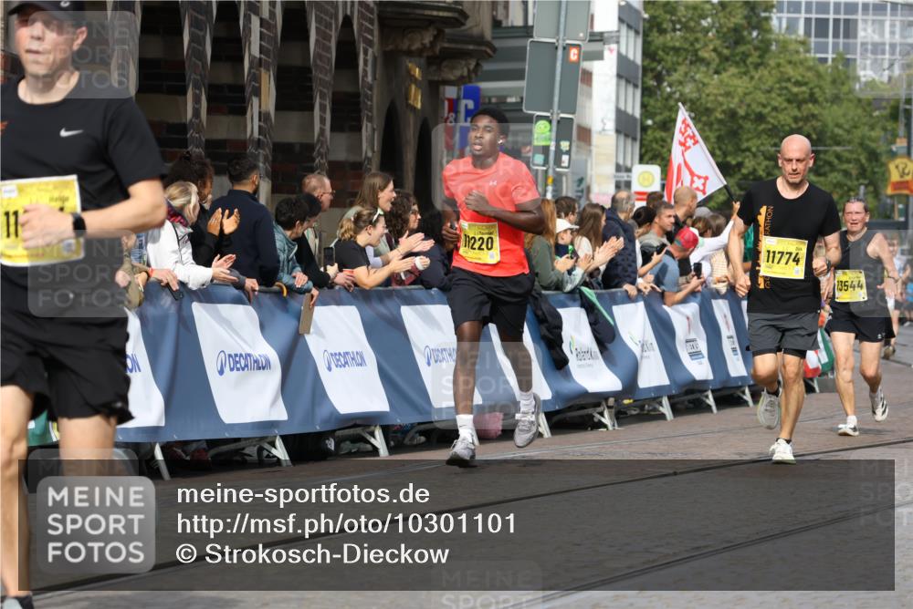 13.09.2026 - 21. swb-Marathon Bremen Strokosch-Dieckow http://msf.ph/oto/10301101 13.09.2026 10:50:43 Ziel 10170, 10233, 10525, 10840, 10923, 11111, 11178, 11276, 11497, 11499, 11622, 11680, 11742, 12045, 12078, 12269, 12447, 13562, 10200, 10537, 11076, 11087, 11170, 11753, 11961, 12004, 12070, 12179, 12351, 12560 meine-sportfotos.de
