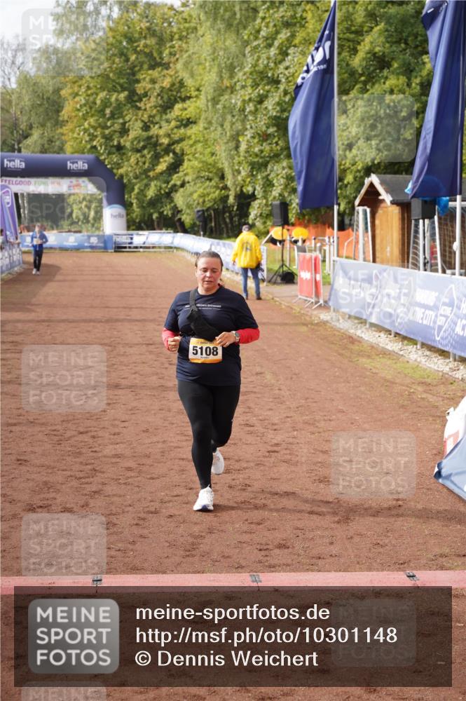 13.09.2026 - Airport Race Dennis Weichert http://msf.ph/oto/10301148 13.09.2026 10:39:44 Ziel 5104, 5108 meine-sportfotos.de