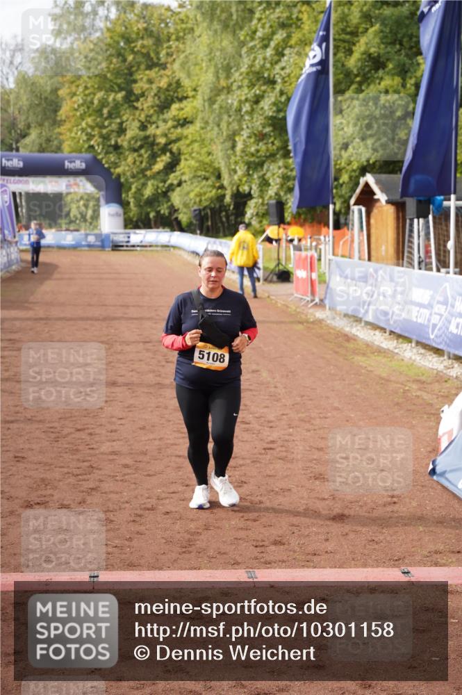 13.09.2026 - Airport Race Dennis Weichert http://msf.ph/oto/10301158 13.09.2026 10:39:44 Ziel 5104, 5108 meine-sportfotos.de