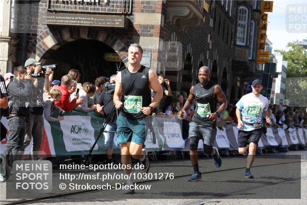 13.09.2026 - 21. swb-Marathon Bremen Strokosch-Dieckow http://msf.ph/oto/10301276 13.09.2026 13:21:35 Ziel 226, 2979, 3450, 3534, 4234, 4362, 4445, 4484, 4519, 4734, 6357, 8323, 8408, 8791, 9267, 9268, 9514, 9900, 572, 1254, 2088, 2397, 2570, 3290, 3695, 3930, 3934, 4735, 6865, 6976, 7176, 8947, 9059, 9421, 10120 meine-sportfotos.de