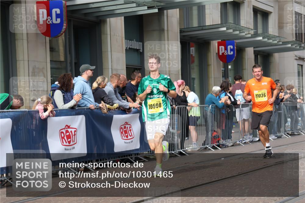 13.09.2026 - 21. swb-Marathon Bremen Strokosch-Dieckow http://msf.ph/oto/10301465 13.09.2026 10:49:44 Ziel 10452, 10508, 10593, 10876, 10966, 11005, 11035, 11111, 11128, 11183, 11415, 12240, 12380, 12510, 10709, 10739, 10835, 10846, 10910, 11007, 11092, 11191, 11635, 11717, 12376 meine-sportfotos.de