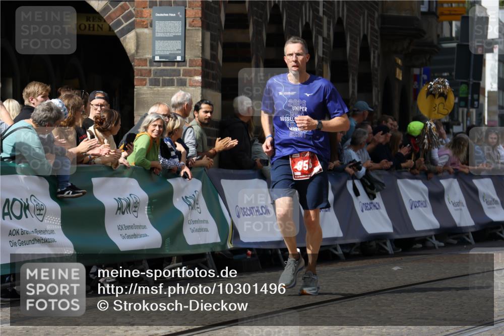 13.09.2026 - 21. swb-Marathon Bremen Strokosch-Dieckow http://msf.ph/oto/10301496 13.09.2026 12:51:39 Ziel 858, 1453, 3617, 13033, 482, 943, 1126 meine-sportfotos.de