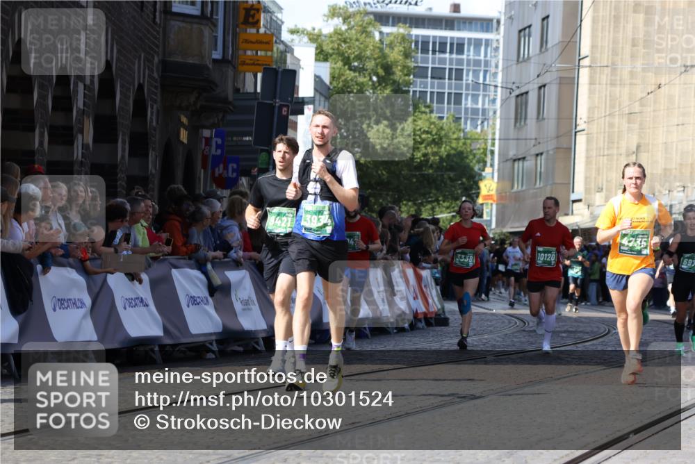 13.09.2026 - 21. swb-Marathon Bremen Strokosch-Dieckow http://msf.ph/oto/10301524 13.09.2026 13:21:43 Ziel 226, 2904, 2979, 3120, 3202, 3534, 3655, 4165, 4234, 4445, 4484, 4519, 6862, 8184, 8270, 8408, 8730, 8791, 8923, 9048, 9514, 9722, 9900, 141, 572, 1209, 2051, 3338, 3774, 3934, 4581, 4735, 5193, 6976, 7098, 8438, 8947, 9421, 10120 meine-sportfotos.de