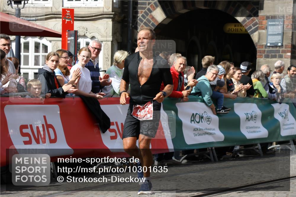 13.09.2026 - 21. swb-Marathon Bremen Strokosch-Dieckow http://msf.ph/oto/10301635 13.09.2026 12:52:15 Ziel 482, 943, 1126, 525, 959, 1507 meine-sportfotos.de