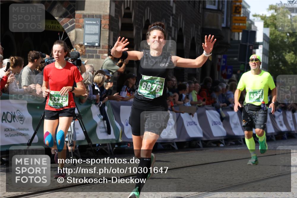 13.09.2026 - 21. swb-Marathon Bremen Strokosch-Dieckow http://msf.ph/oto/10301647 13.09.2026 13:21:49 Ziel 1130, 2088, 2570, 2904, 3120, 3202, 3435, 3534, 3655, 3930, 4165, 4234, 4445, 4484, 4519, 5542, 6862, 7176, 8184, 8270, 8384, 8730, 8923, 9048, 9514, 9722, 9900, 13145, 141, 148, 1209, 2051, 3338, 3652, 3774, 4581, 5193, 6976, 7098, 8438, 8452, 8924, 9599 meine-sportfotos.de