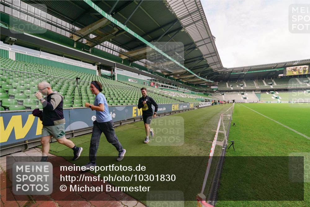 13.09.2026 - 21. swb-Marathon Bremen Michael Burmester http://msf.ph/oto/10301830 13.09.2026 10:49:14 Laufen im Stadion 10264, 10292, 10407, 10413, 10440, 10710, 10732, 10754, 10789, 10925, 11254, 11262, 11423, 11443, 11541, 11698, 11712, 11851, 11942, 11980, 12083, 12440, 12444, 12471, 12472, 12542, 12561, 10137, 10161, 10194, 10202, 10242, 10344, 10430, 10472, 10524, 10535, 10568, 10600, 10651, 10679, 10713, 10895, 10979, 11050, 11081, 11181, 11200, 11244, 11296, 11309, 11367, 11457, 11529, 11530, 11546, 11574, 11675, 11709, 11760, 11821, 12089, 12153, 12177, 12178 meine-sportfotos.de