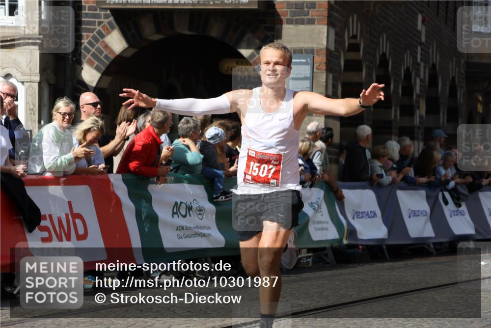 13.09.2026 - 21. swb-Marathon Bremen Strokosch-Dieckow http://msf.ph/oto/10301987 13.09.2026 12:52:48 Ziel 525, 959, 1507, 7768, 417, 2100, 8077, 9522 meine-sportfotos.de