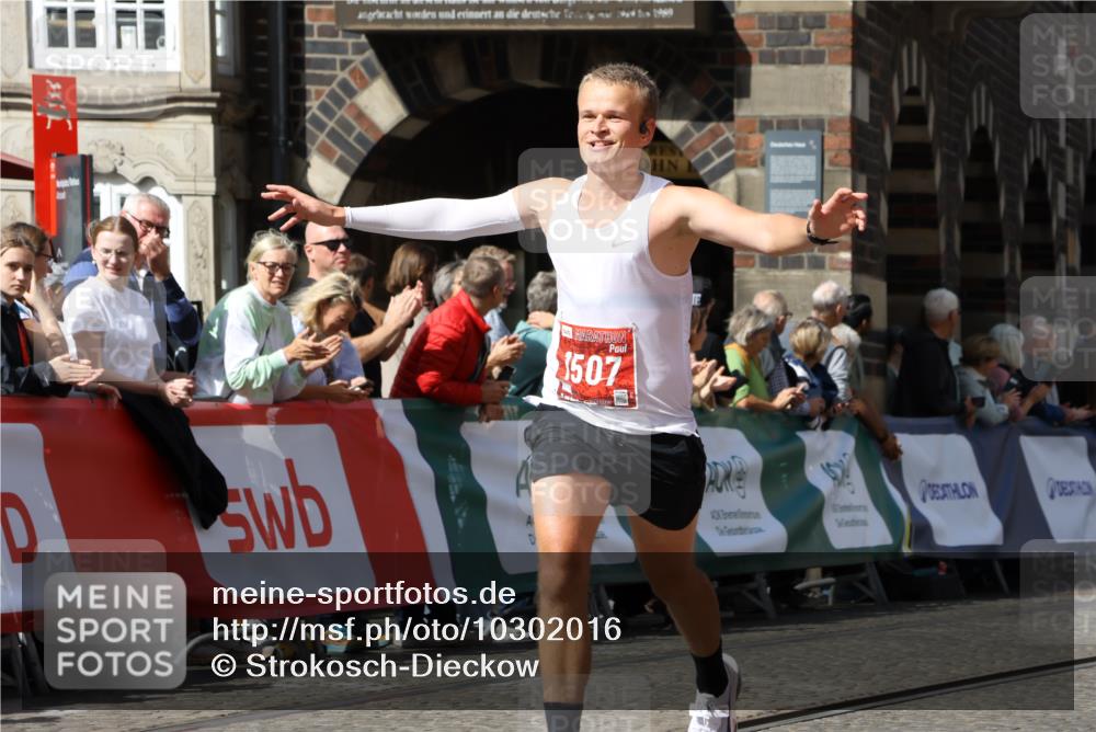 13.09.2026 - 21. swb-Marathon Bremen Strokosch-Dieckow http://msf.ph/oto/10302016 13.09.2026 12:52:48 Ziel 525, 959, 1507, 7768, 417, 2100, 8077, 9522 meine-sportfotos.de