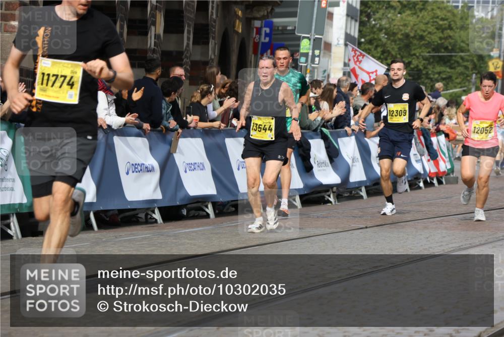13.09.2026 - 21. swb-Marathon Bremen Strokosch-Dieckow http://msf.ph/oto/10302035 13.09.2026 10:50:46 Ziel 10170, 10233, 10525, 10840, 10923, 11178, 11276, 11497, 11499, 11622, 11664, 11680, 11742, 12045, 12078, 12269, 12447, 13562, 10200, 10537, 11076, 11087, 11170, 11625, 11626, 11961, 12004, 12179, 12303, 12351, 12407, 12560 meine-sportfotos.de