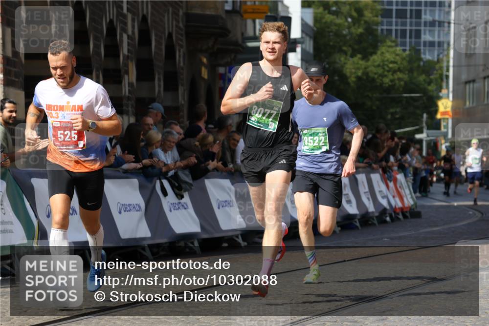 13.09.2026 - 21. swb-Marathon Bremen Strokosch-Dieckow http://msf.ph/oto/10302088 13.09.2026 12:52:56 Ziel 525, 553, 7768, 8729, 2585, 7650, 8077, 9522 meine-sportfotos.de